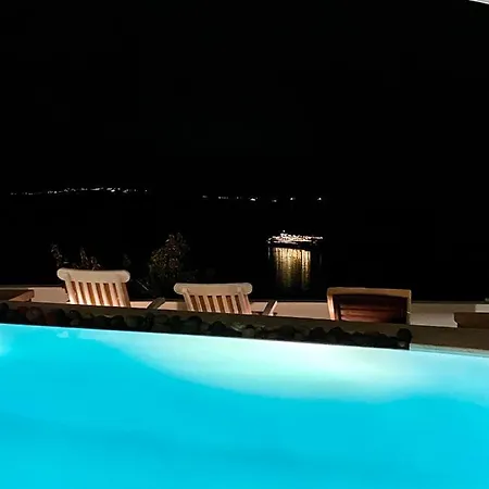 Grand Canava