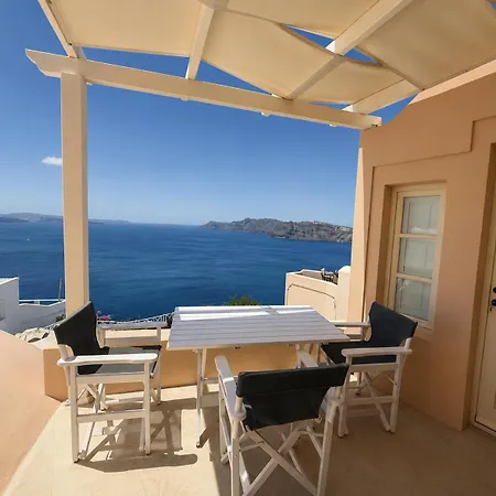 Grand Canava * Oia